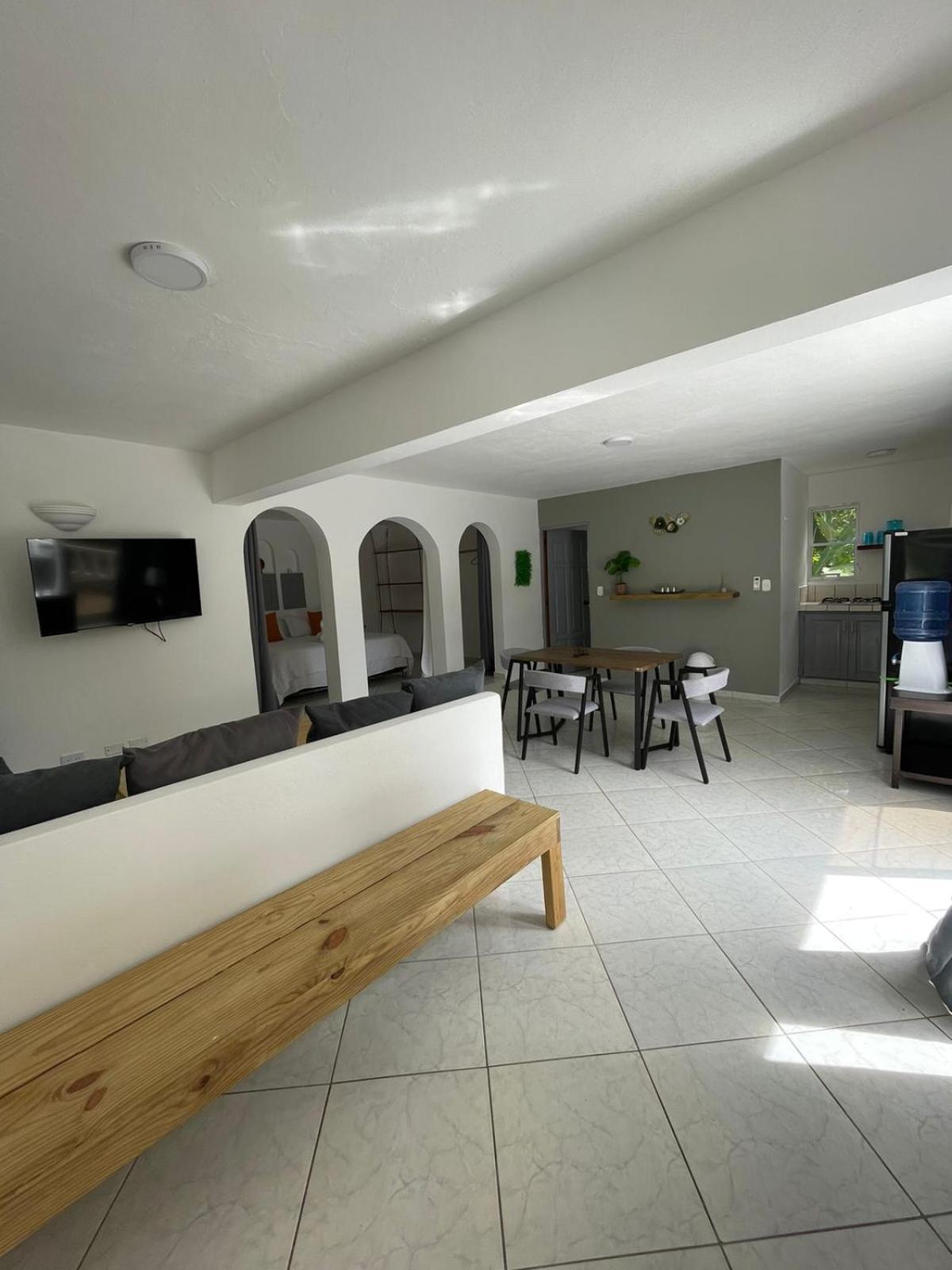 Hummingbird Cabarete Aparthotel Buitenkant foto