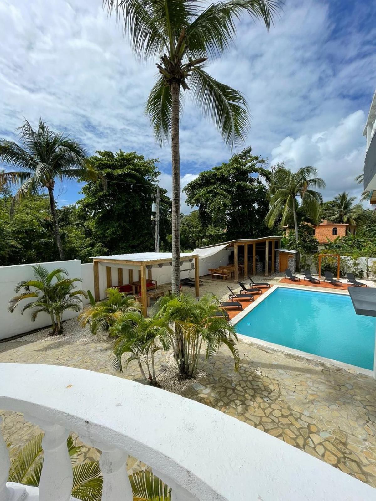 Hummingbird Cabarete Aparthotel Buitenkant foto