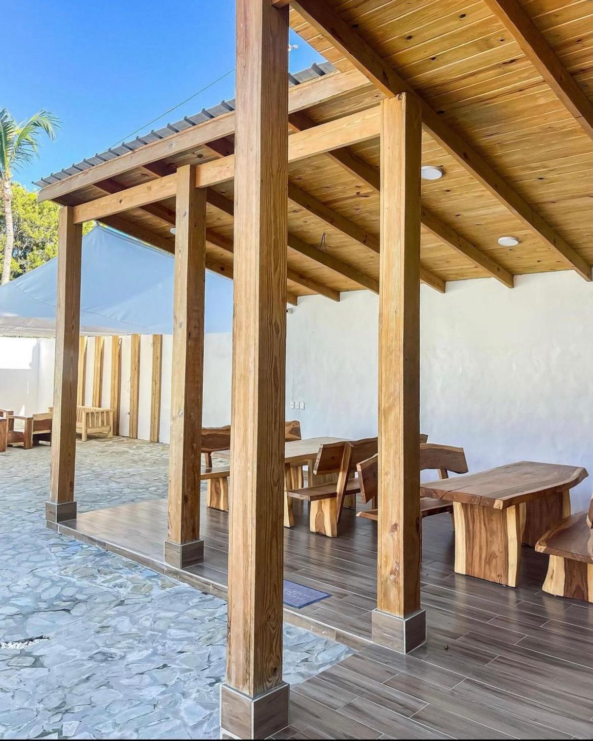 Hummingbird Cabarete Aparthotel Buitenkant foto