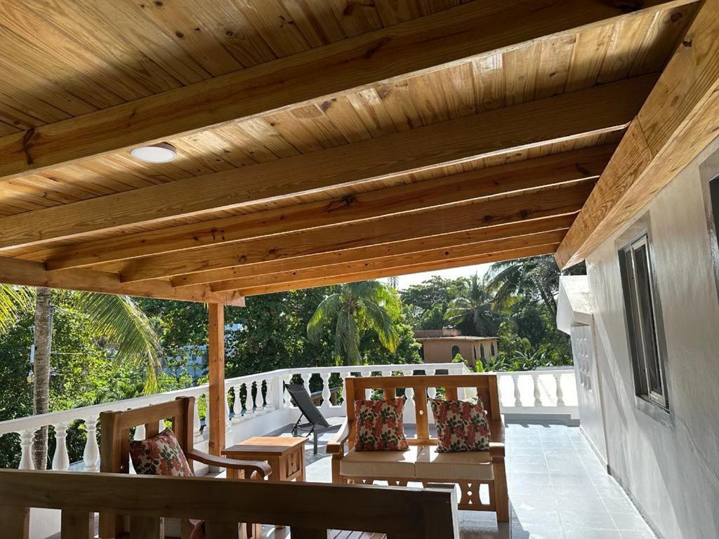 Hummingbird Cabarete Aparthotel Buitenkant foto