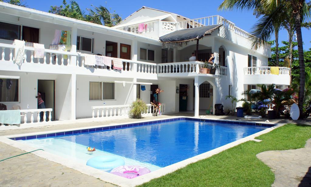 Hummingbird Cabarete Aparthotel Buitenkant foto